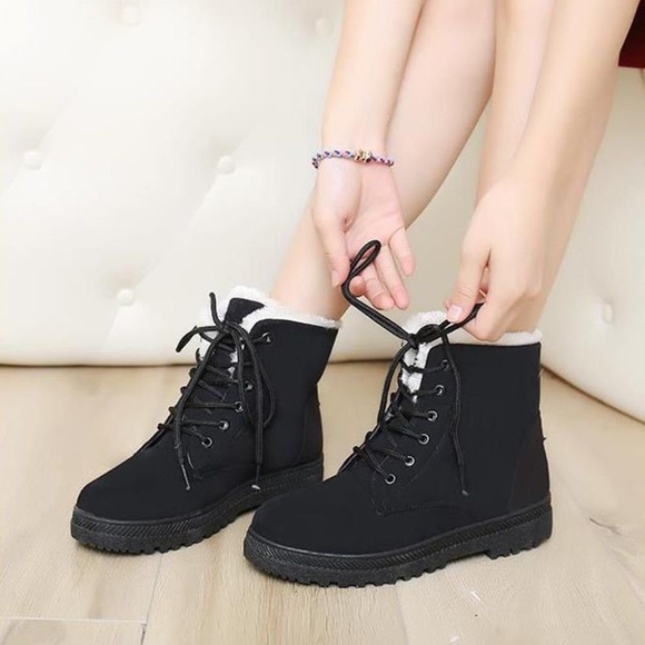 SQL Winter Fashion Fur Lined Ankle Boots - Picture 5 of 5